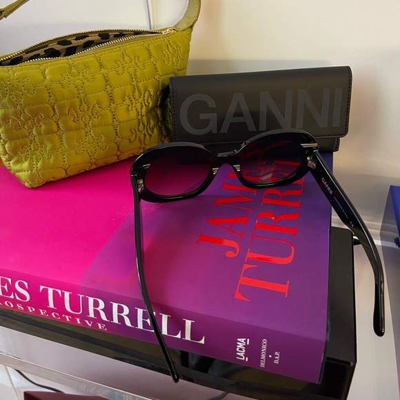 Biodegradable Acetate Oversized Retro Sunglasses - Picture 5 of 5